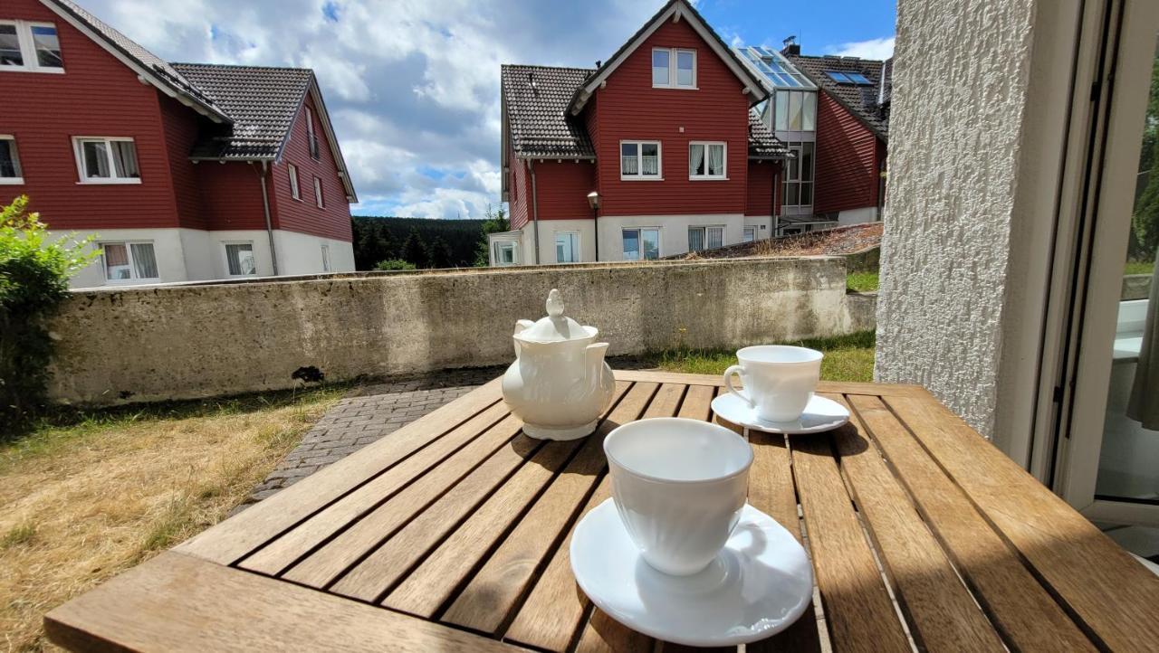 Wohlfuehl-Ferienwohnung Mit Tiefgarage Im Gruenen Oberhof (Thuringia) Exterior foto